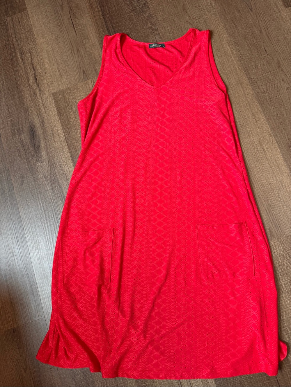 Red Sleeveless V-Neck Shift Dress